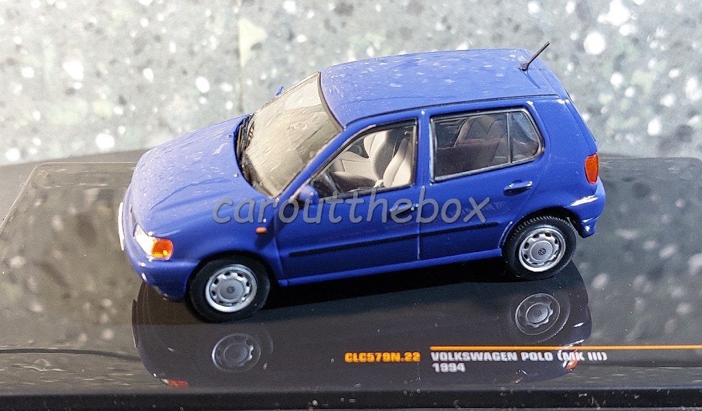 Volkswagen Polo MKIII 1994 blauw 1:43 Ixo V1113, Hobby en Vrije tijd, Modelauto's | 1:43, Nieuw, Auto, Overige merken, Verzenden
