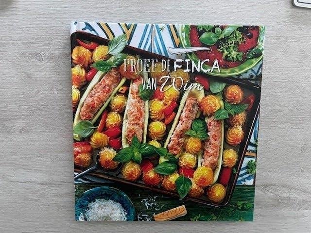 Aviko Receptenboek - De Finca van Wim -Nummer 14, Ophalen of Verzenden, Zo goed als nieuw, Europa, Hoofdgerechten