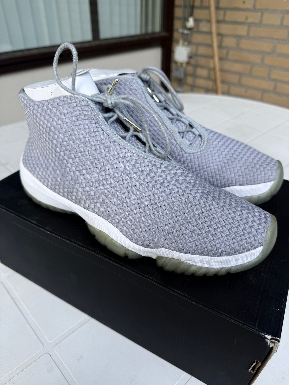 Nike Air Jordan Future Wolf Grey Heren Maat 43, Verzenden, Zo goed als nieuw, Overige kleuren, Sneakers of Gympen