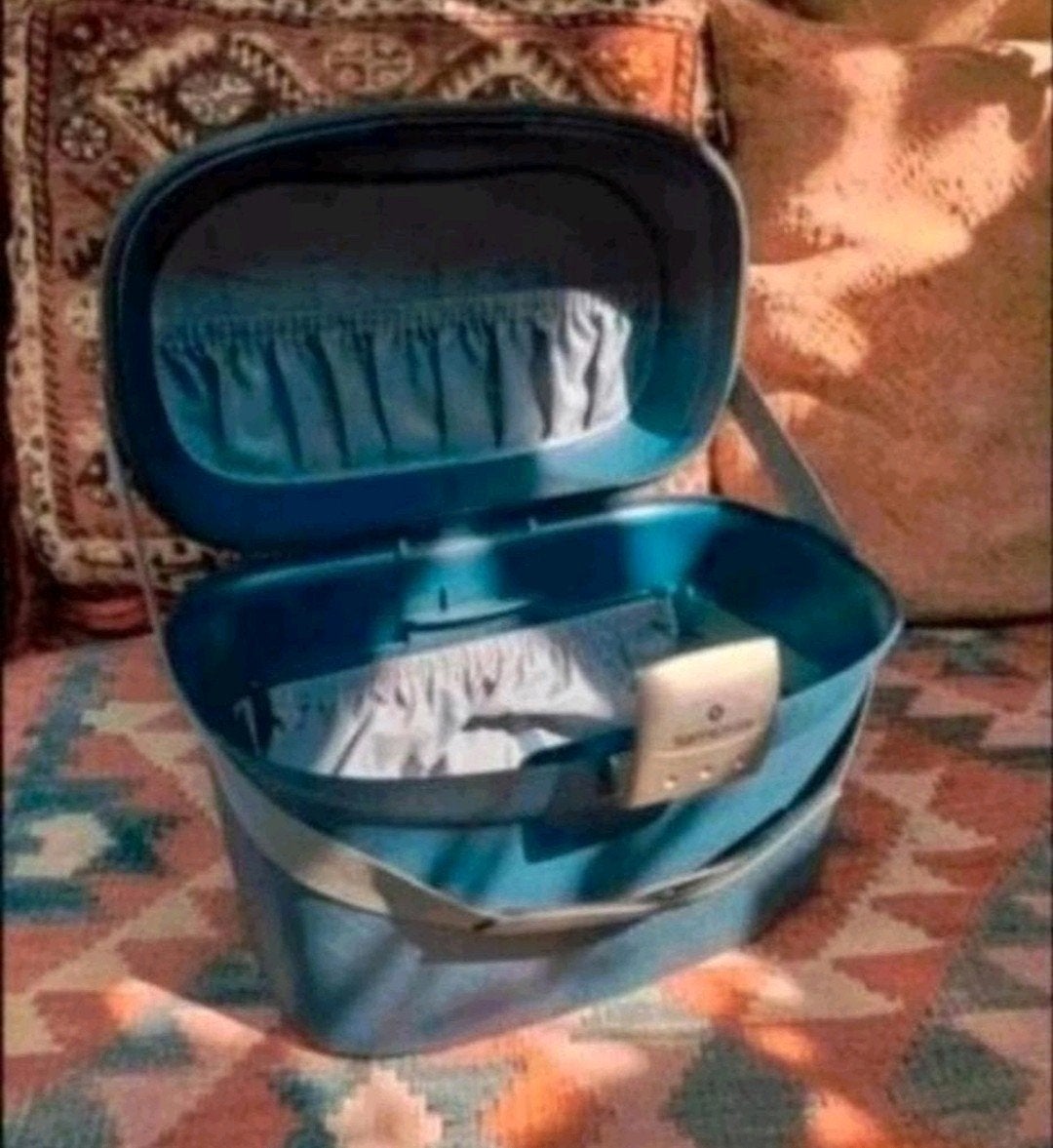Samsonite Beauty Case Lichtgewicht
Ca. B35xD20xH30, Ophalen of Verzenden, Zo goed als nieuw, Blauw