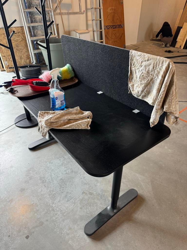 IKEA bureau met akoestisch scherm, Huis en Inrichting, Zwart, Gebruikt, Scheidingswand, Ophalen of Verzenden