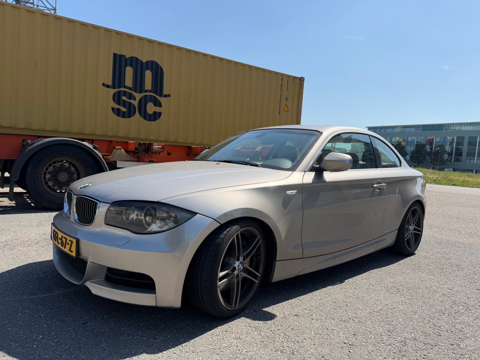 BMW 1-Coupé (e82) 135i 306pk 2011 Grijs, Auto's, BMW, Achterwielaandrijving, 4 stoelen, Handgeschakeld, Particulier