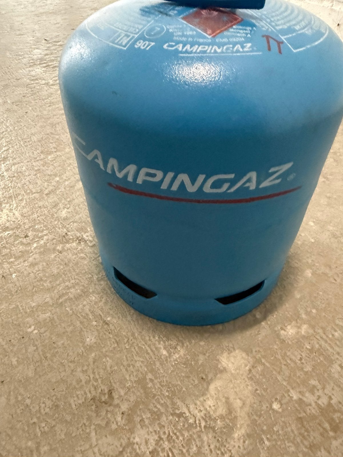 Campingz fles 907 vol, Ophalen, Zo goed als nieuw