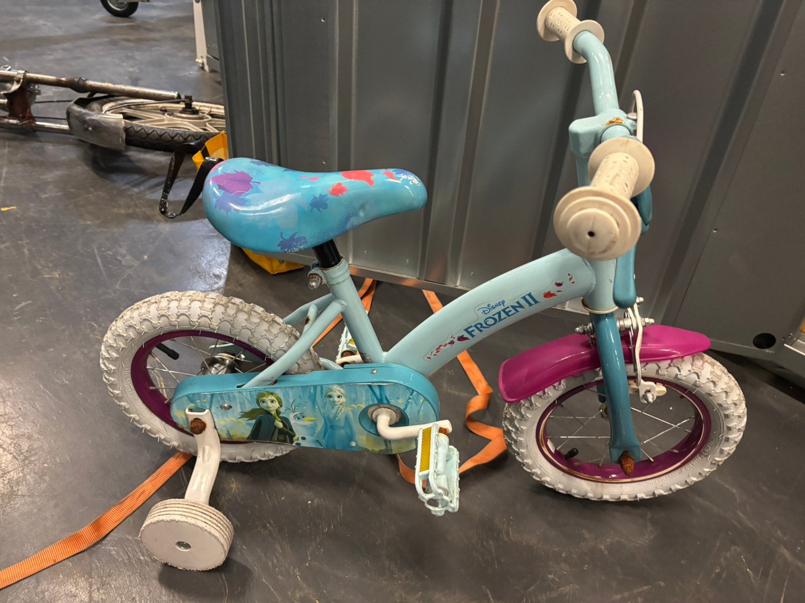 Dysney frozen kinderfiets, Ophalen of Verzenden, Zo goed als nieuw, Minder dan 16 inch