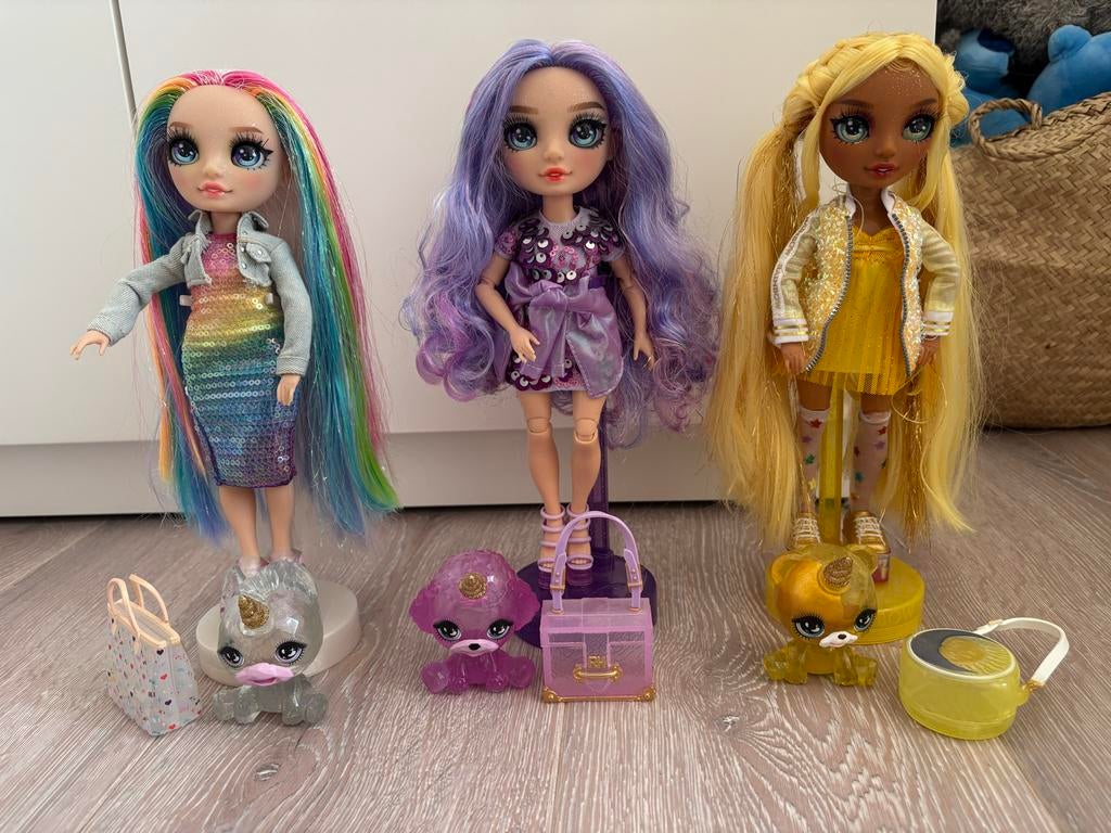 Rainbow High Rainbow Surprise Dolls - 3 stuks, Ophalen of Verzenden, Zo goed als nieuw, Overige typen