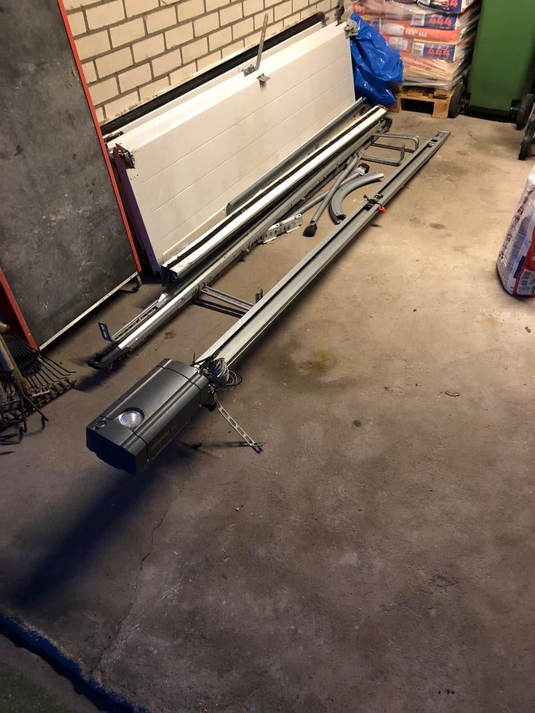 Horrman rol garage deur, geisoleerde panelen, Ophalen, Kunststof, Gebruikt, Garagedeur