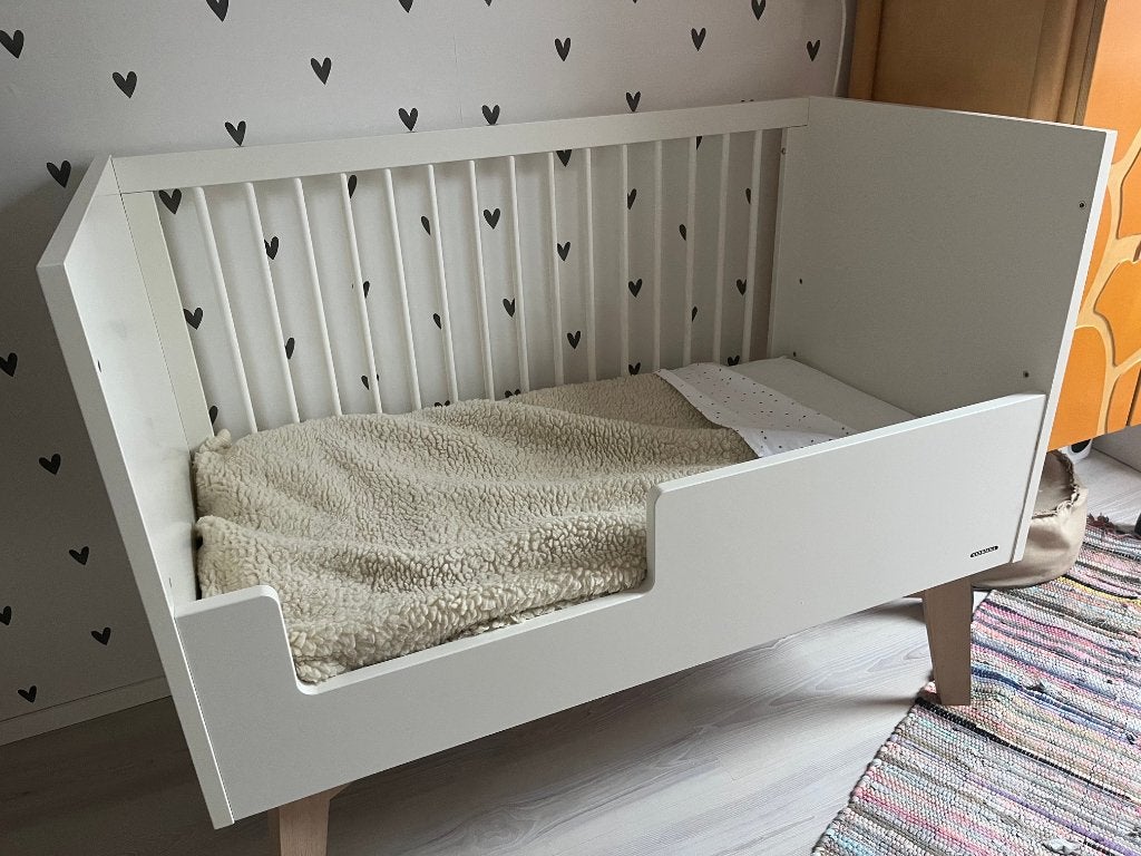 Kidsmill Sixties ledikant / peuterbed 60x120, Ophalen, Gebruikt, Ledikant