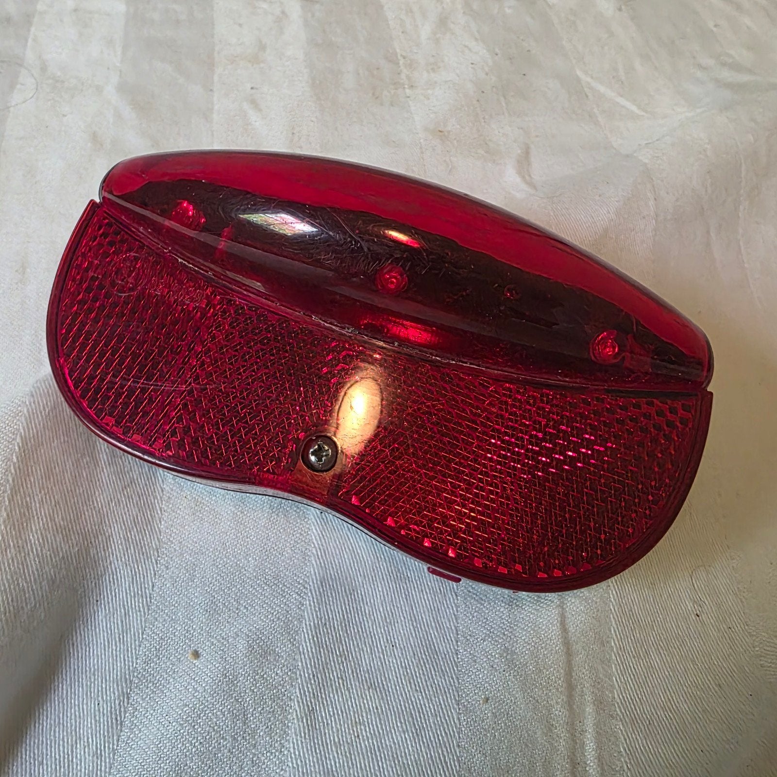 Fiets achterlicht - rood, batterijgevoed, Ophalen of Verzenden, Gebruikt, Batterij, Achterlicht