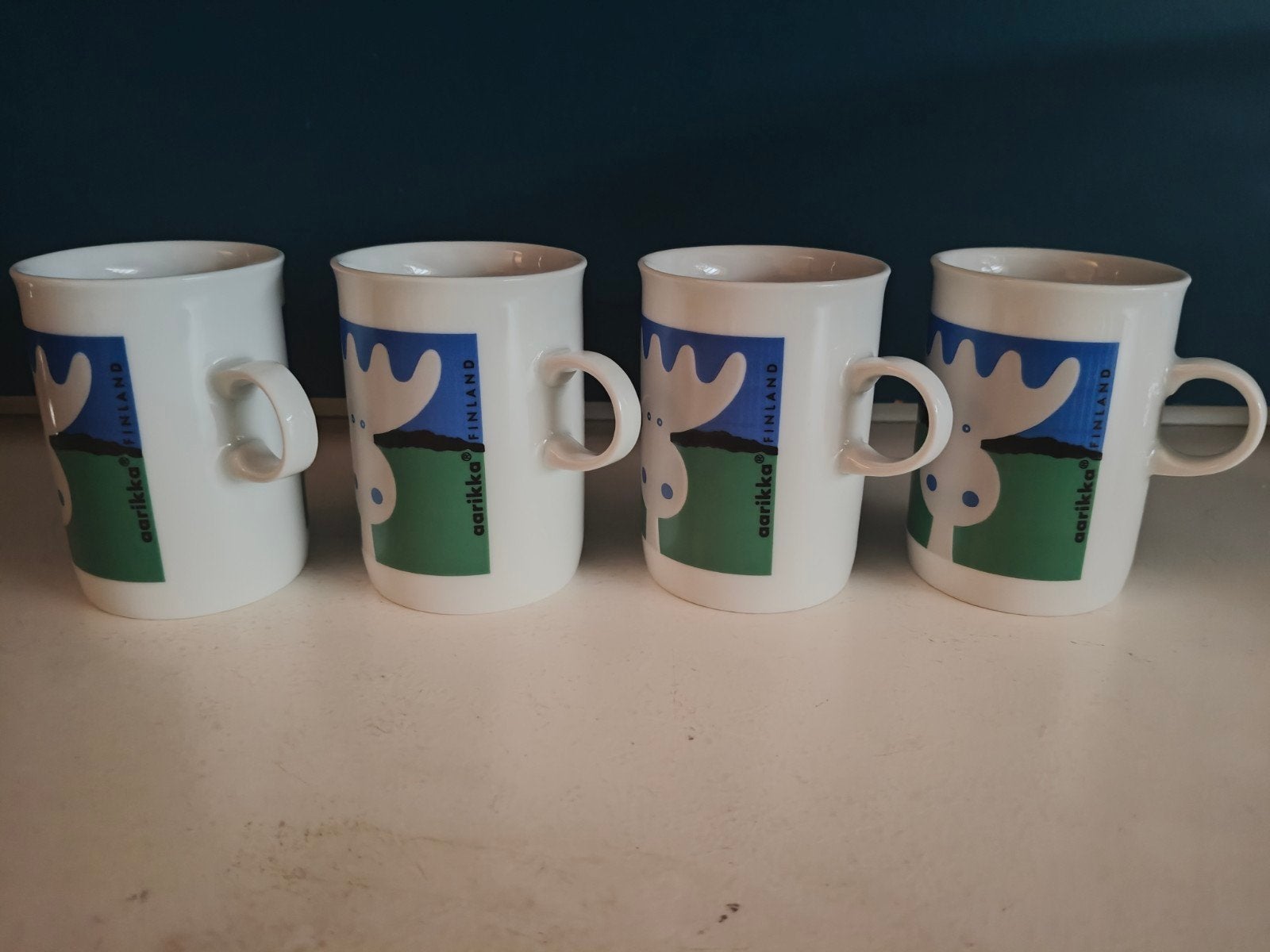 4 Vintage Aarikka Hirvonen Finland eland Moosebekers, Ophalen of Verzenden, Zo goed als nieuw, Overige stijlen, Kop(pen) en/of Schotel(s)