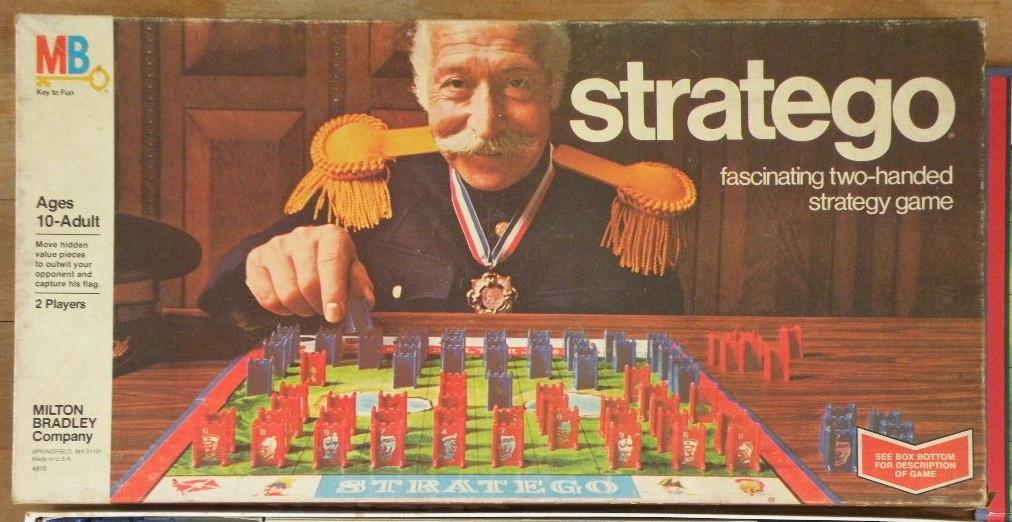 Stratego, compleet.1977. By Milton Bradley., Ophalen of Verzenden, Zo goed als nieuw