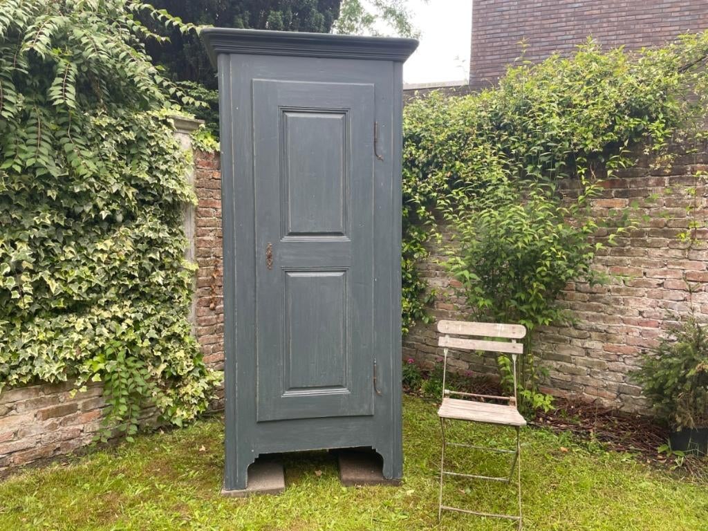 Schitterende 18e eeuws Garderobekast Kledingkast Keukenkast, Antiek en Kunst, Antiek | Meubels | Kasten, Ophalen