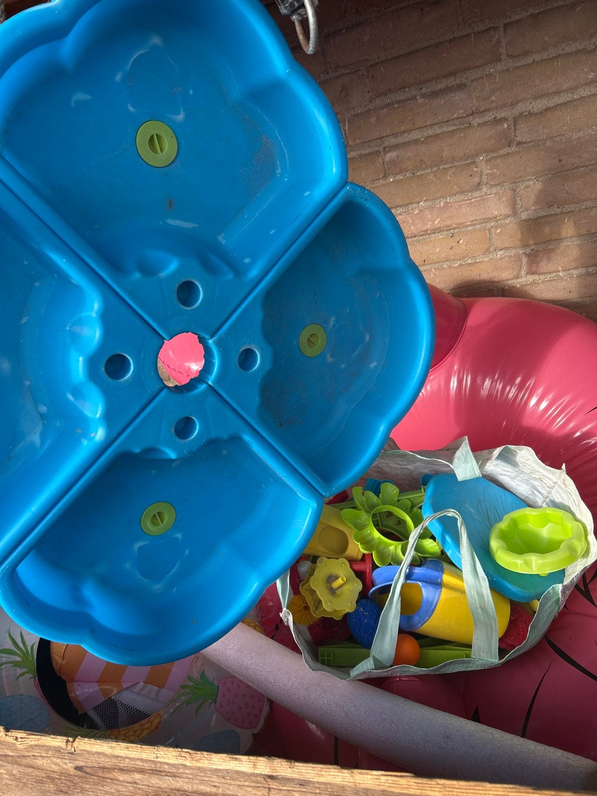 Kuddo Water- en Zandtafel met accessoires, Kinderen en Baby's, Ophalen of Verzenden, Gebruikt