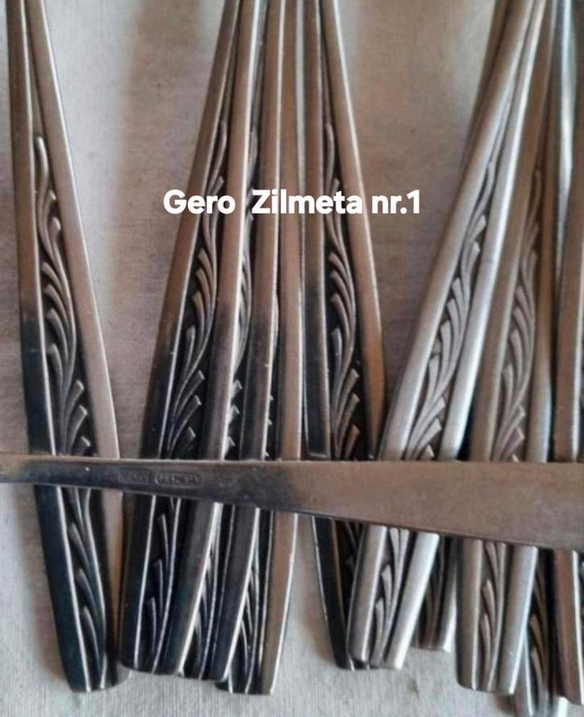 Gero Zilmeta relief slingerende blaadjes model 521 Takje, Ophalen of Verzenden