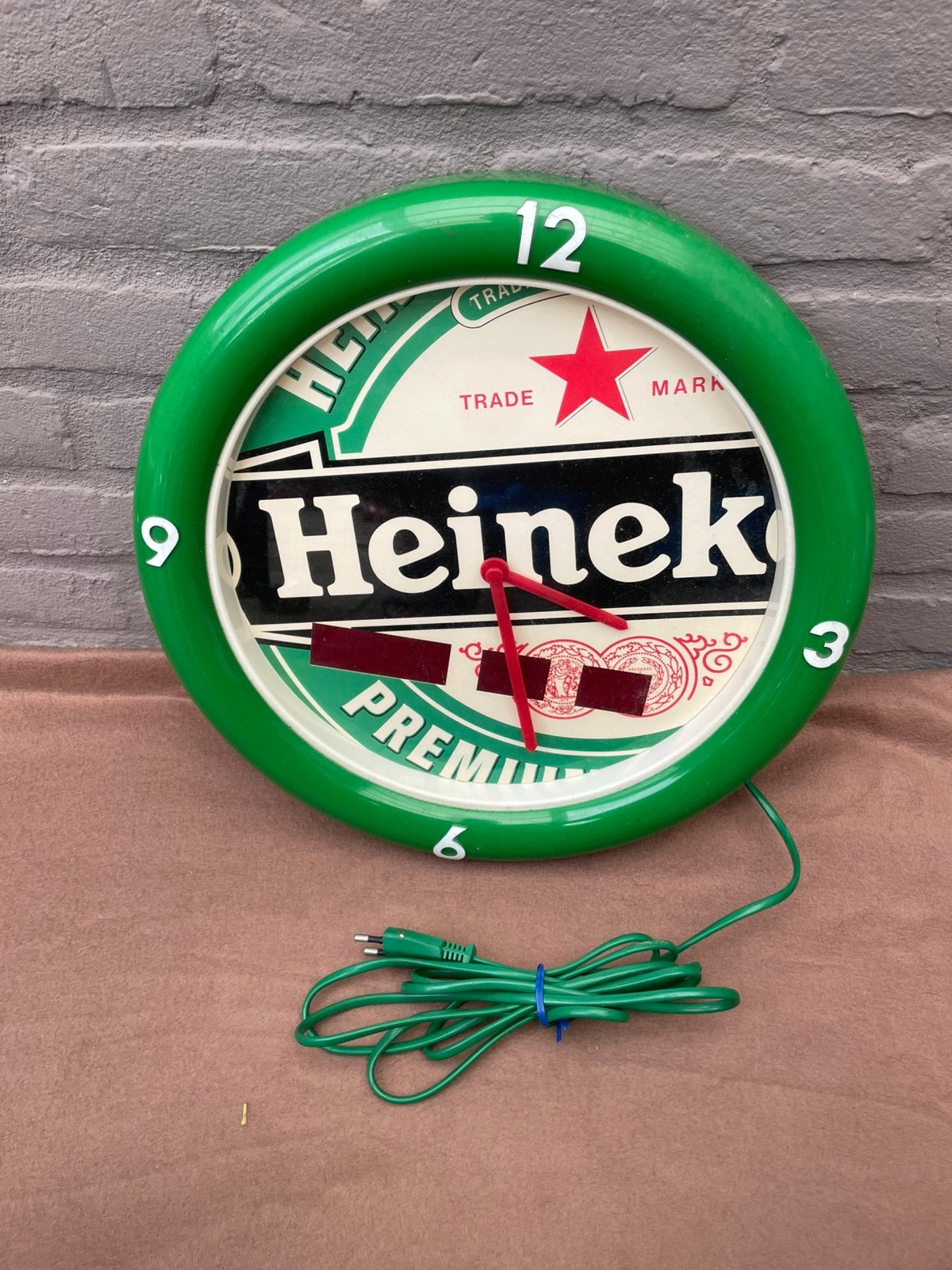 Heineken millenium klok. Count down 2000 klok, Ophalen, Zo goed als nieuw, Overige typen, Heineken