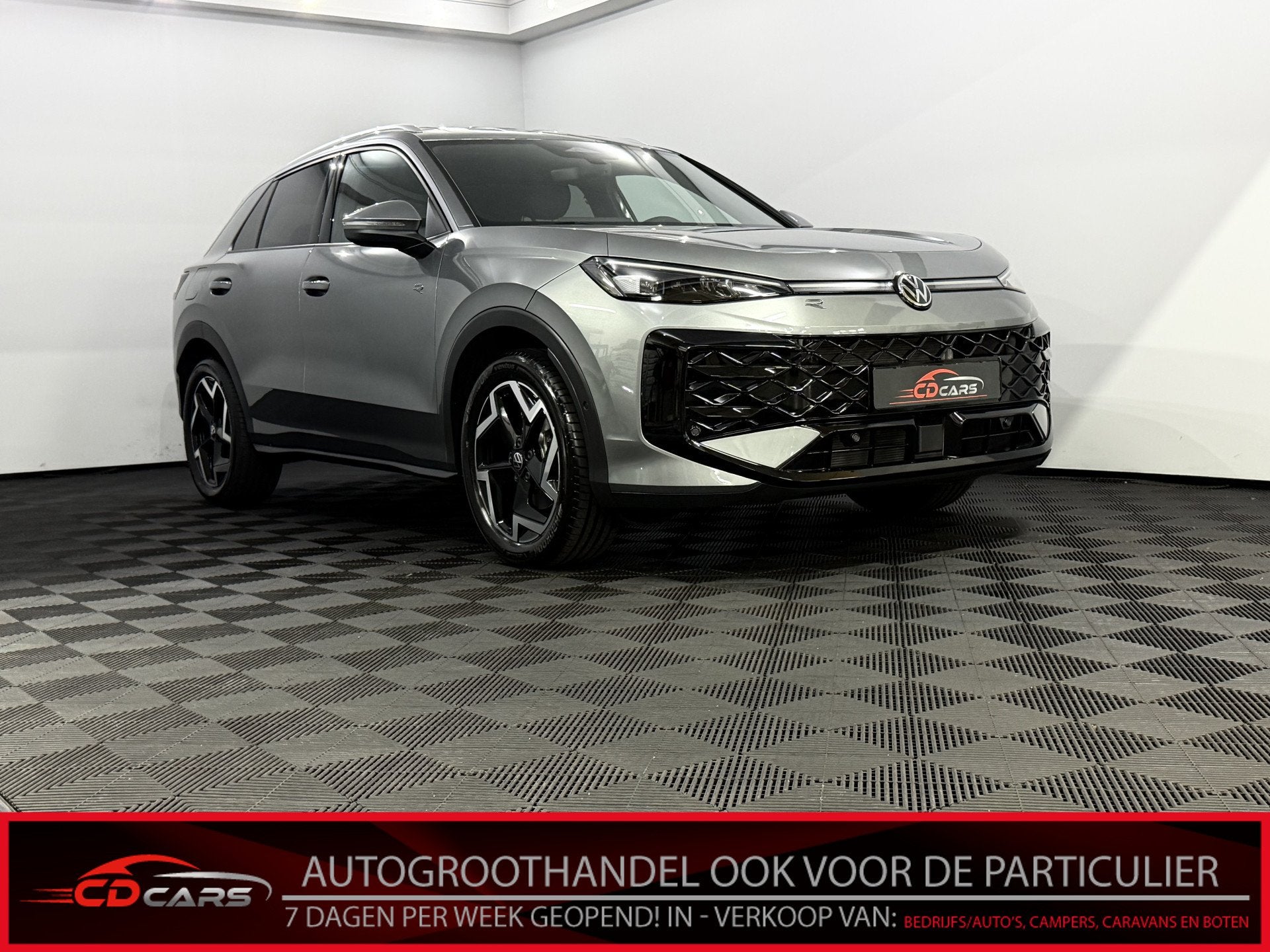 Volkswagen T-Roc 1.5 e TSI R-Line First Edition Nieuwe model, Auto's, Volkswagen, Bedrijf, Te koop, T-Roc, ABS, Achteruitrijcamera
