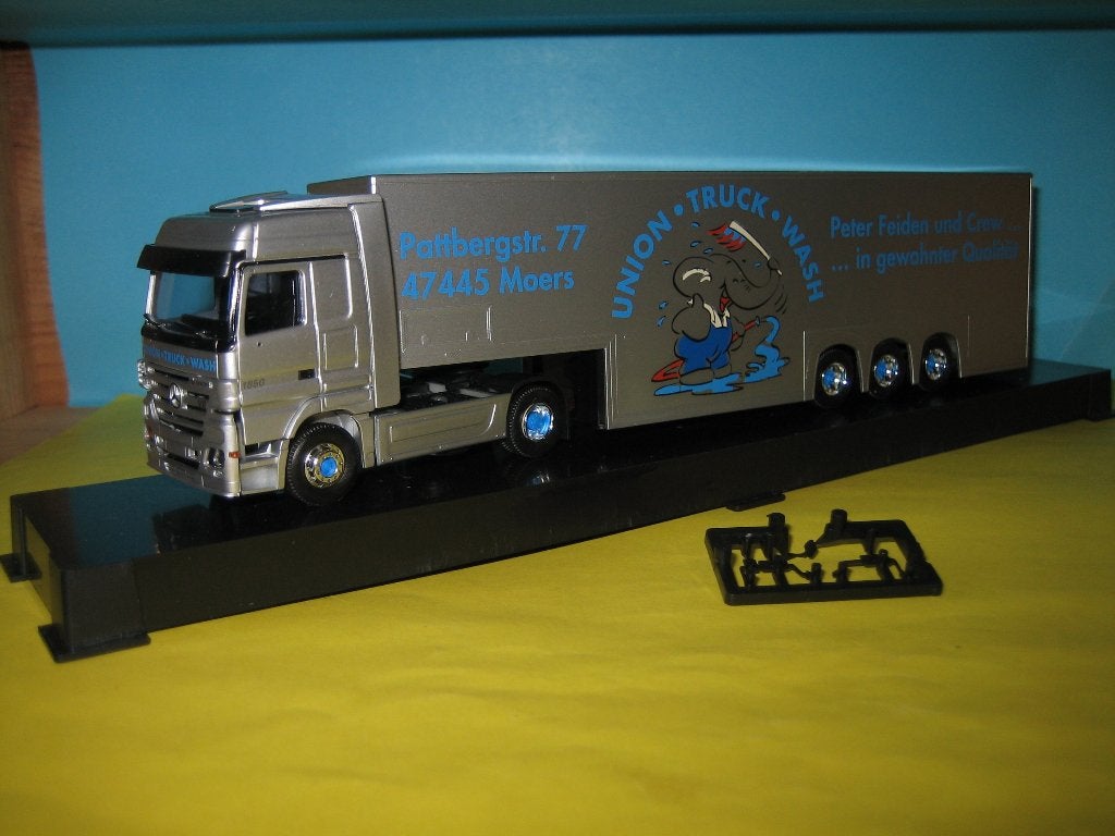 Union-Truckwash  MERCEDES 1840 in PC-vitrine  AWM, Ophalen of Verzenden, Nieuw, Bus of Vrachtwagen, AWM