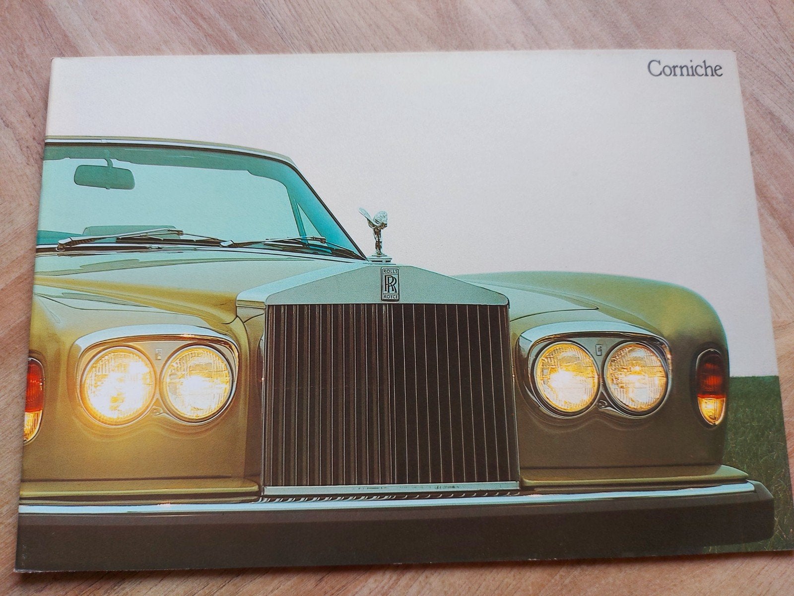1977 Rolls-Royce Corniche folder Engelstalig, Ophalen of Verzenden, Zo goed als nieuw, Overige merken