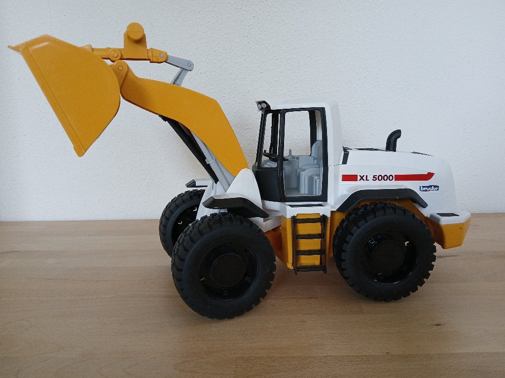 Bruder graafmachine, Ophalen, Zo goed als nieuw