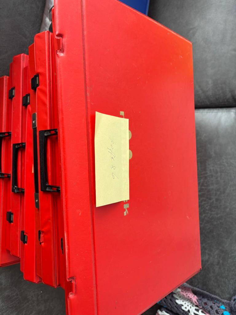 Koffer 6 met Ministeck , vol met 24 kleuren, Ophalen, Gebruikt, Box-set
