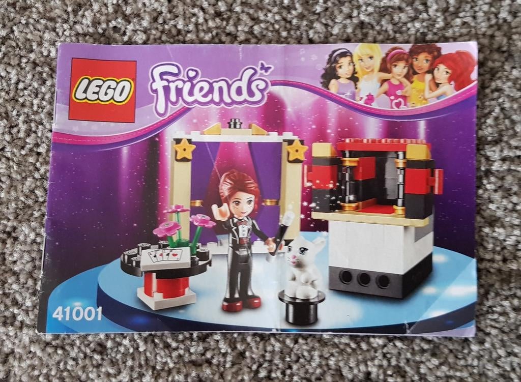 Lego Friends Mia's toverkunsten, set 41001, Ophalen of Verzenden, Zo goed als nieuw