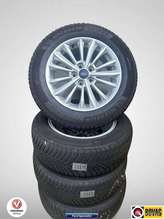 Ford Focus C-Max Mondeo Connect: Winterset|205-60-16|1319, Auto-onderdelen, Gebruikt, 16 inch, Banden en Velgen