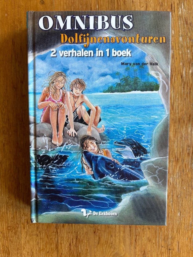 Dolfijnenavonturen, 2 omnibussen  Mary van der Valk, Ophalen of Verzenden, Zo goed als nieuw