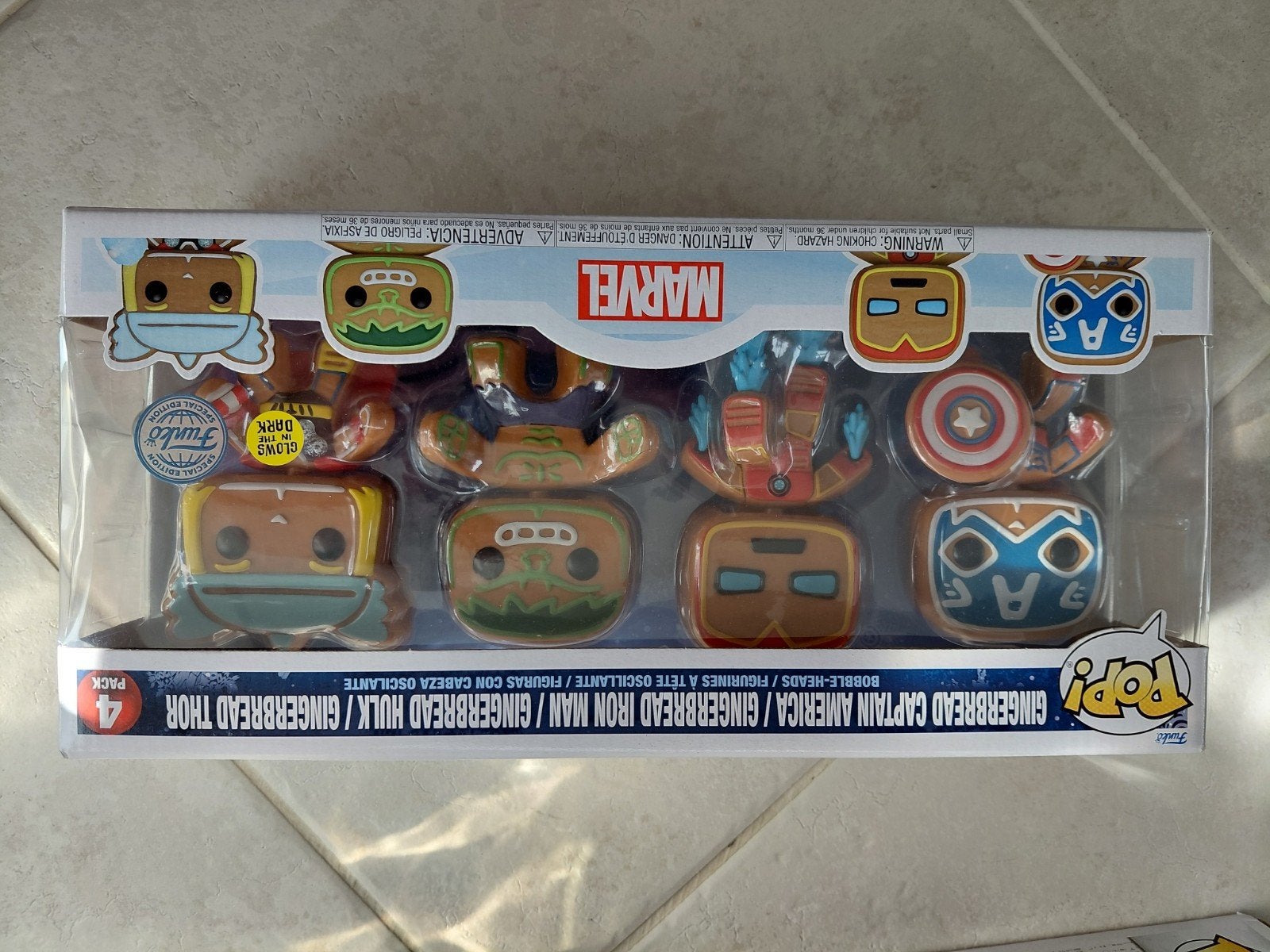 Funko Pop! Gingerbread Marvel 4-pack), Ophalen of Verzenden, Zo goed als nieuw