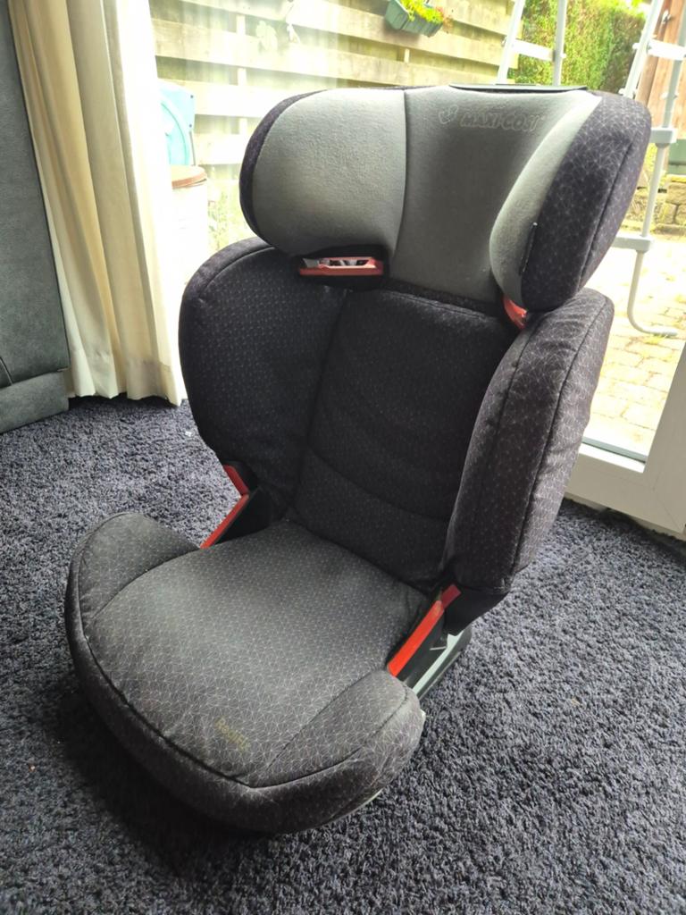Maxi Cosi Rodifix autostoel - 100-150cm - Isofix, Ophalen, Verstelbare rugleuning, Gebruikt, 15 t/m 36 kg