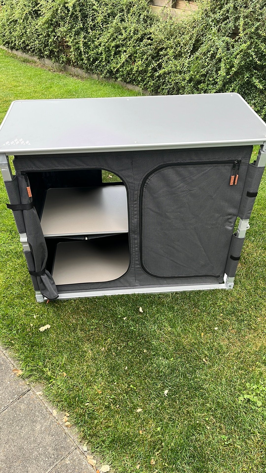 Te koop, Caravans en Kamperen, Kampeermeubelen, Ophalen, Zo goed als nieuw, Campingkast
