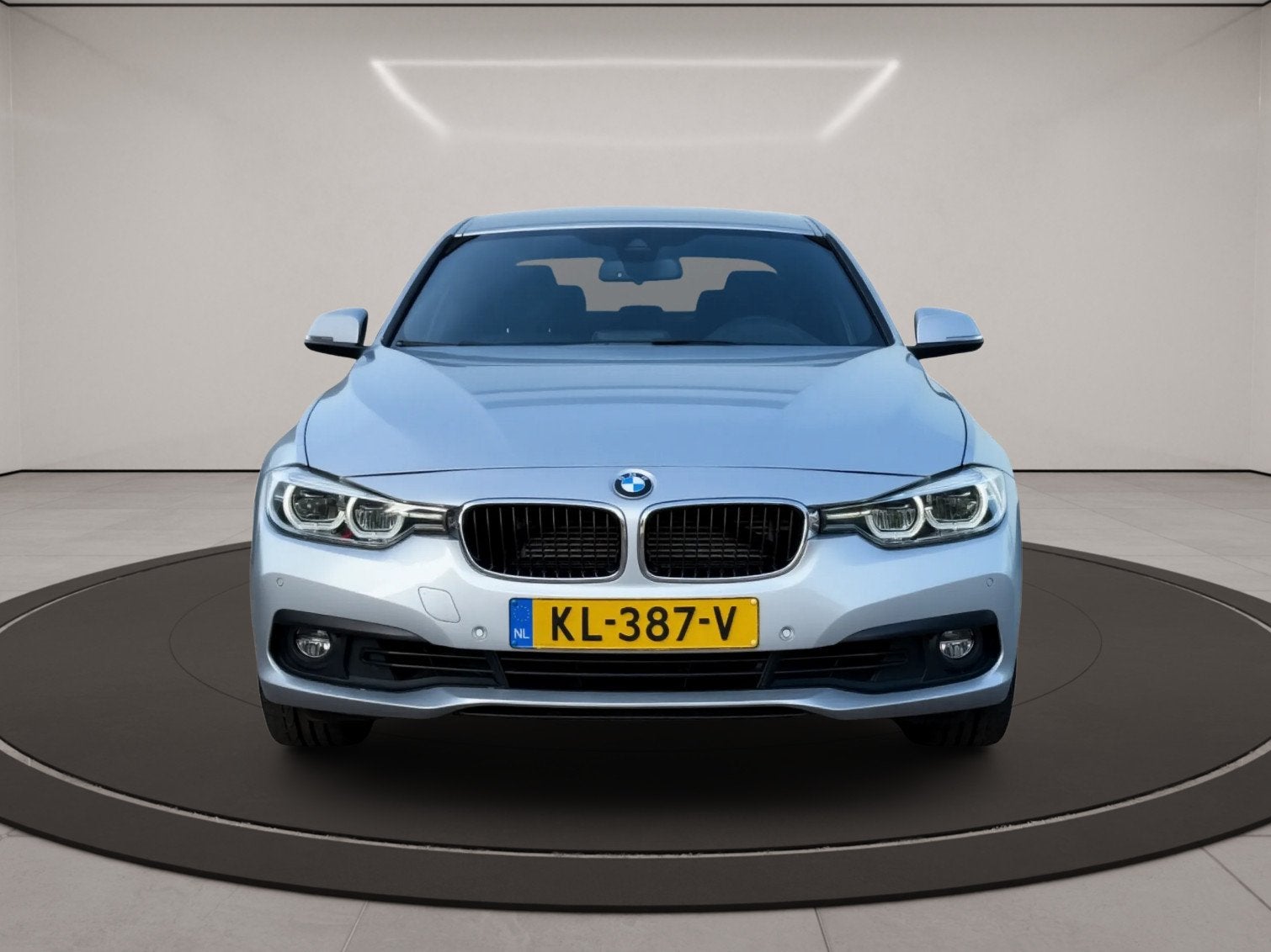 BMW 3-serie 330e iPerformance * HYBRIDE * SOH * CAMERA * MAR, Automaat, Achterwielaandrijving, Gebruikt, 4 cilinders