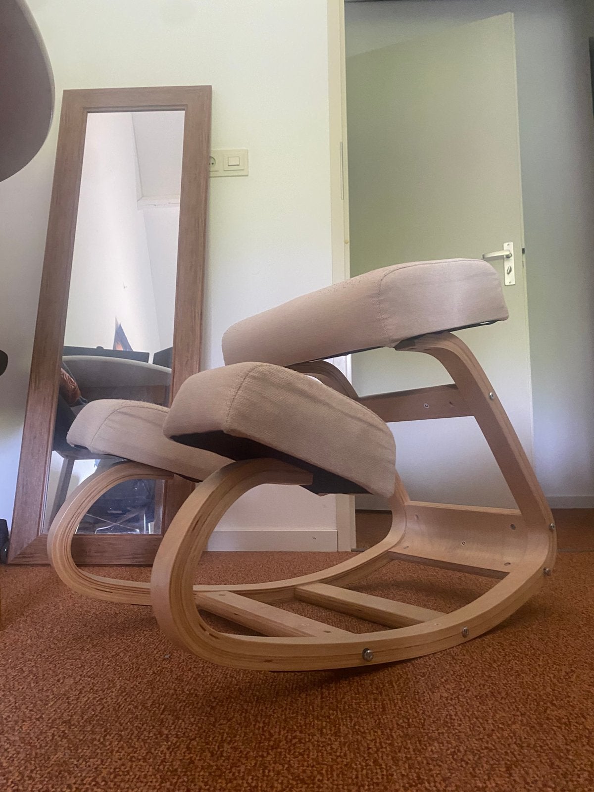 Ergonomisch kniestoel, Ophalen, Gebruikt, Overige kleuren, Eén