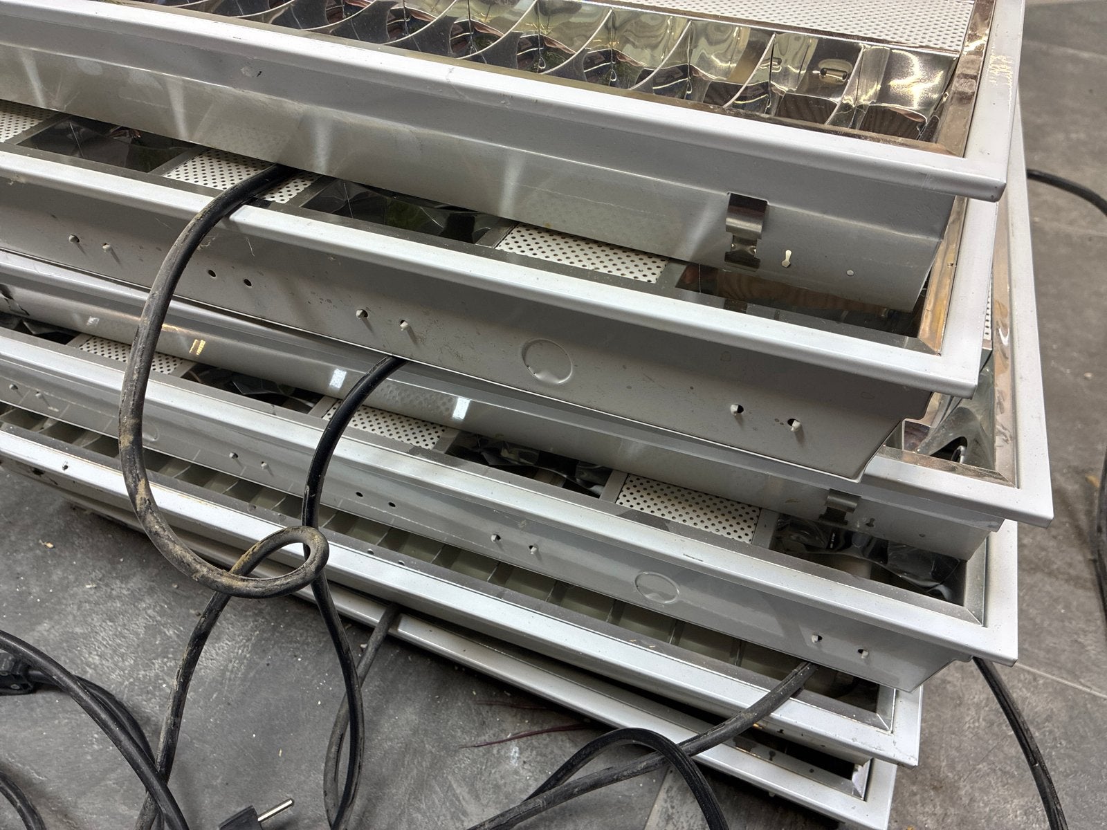 Set van 4 TL-armaturen met reflectoren, Overige merken, Gebruikt, G13 (TL), Industrieel