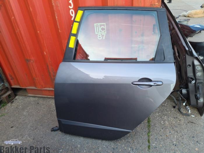 Portier 4Deurs links-achter van een Renault Grand Scenic (TE, Gebruikt, -, -, Ophalen of Verzenden