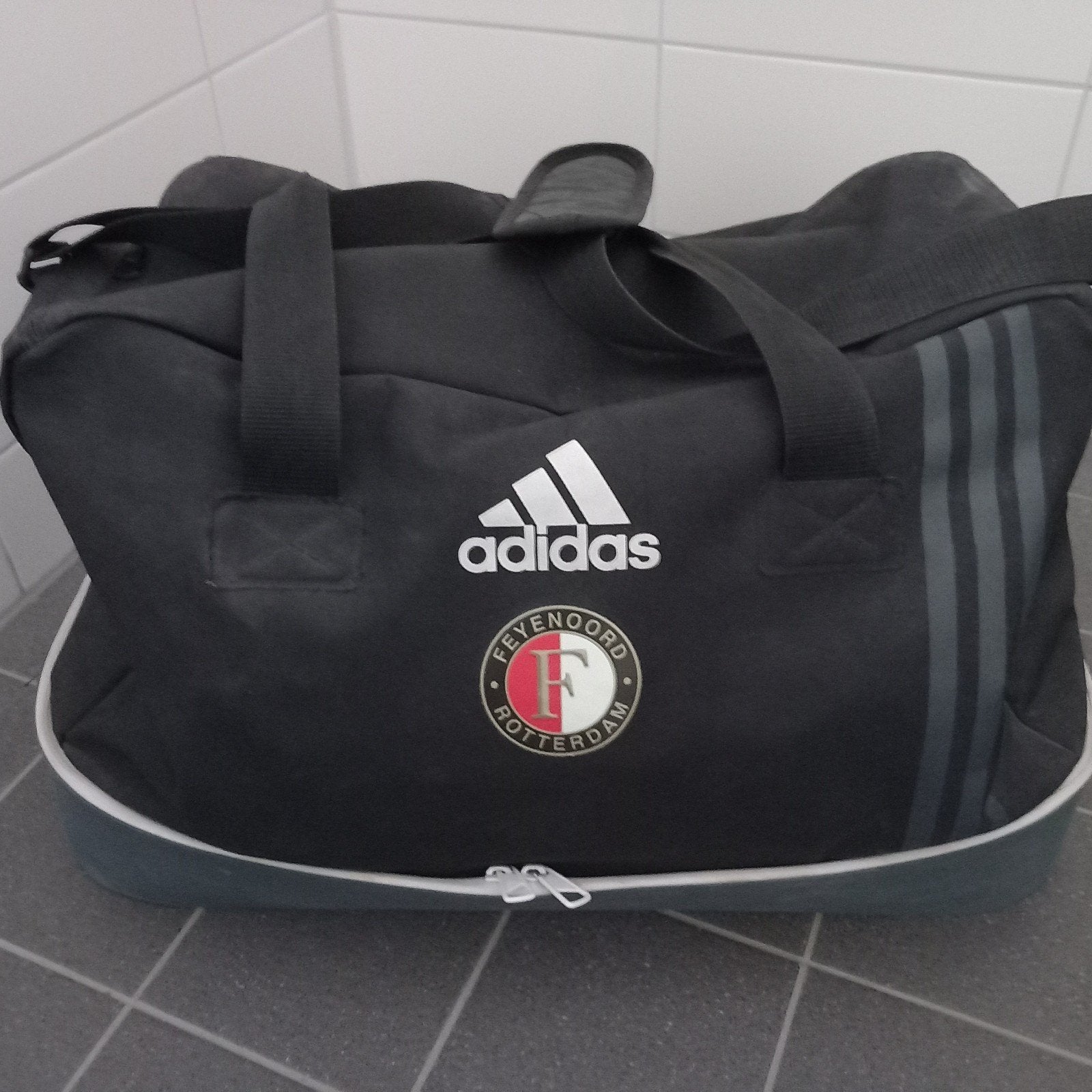 Adidas voetbal tas, Ophalen of Verzenden, Zo goed als nieuw, Feyenoord, Overige typen