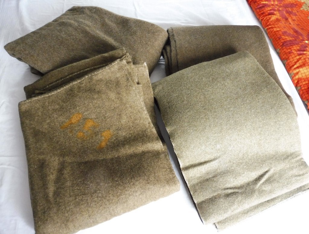Gloednieuwe Wollen Militaire deken Wol Marine 160 x 210, Ophalen, Nieuw