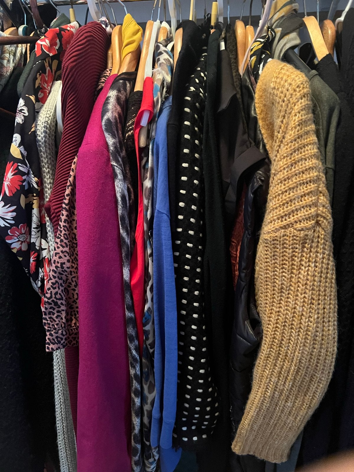 Dameskleding Rek & 3 Dozen Kleding Maat 38/40, Ophalen of Verzenden, Gedragen