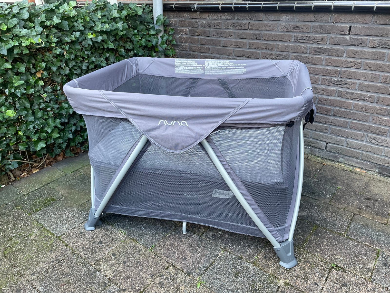 Nuna Sena Aire Reiswieg/Campingbedje, Ophalen, Zo goed als nieuw, Rechthoekig, In hoogte verstelbaar