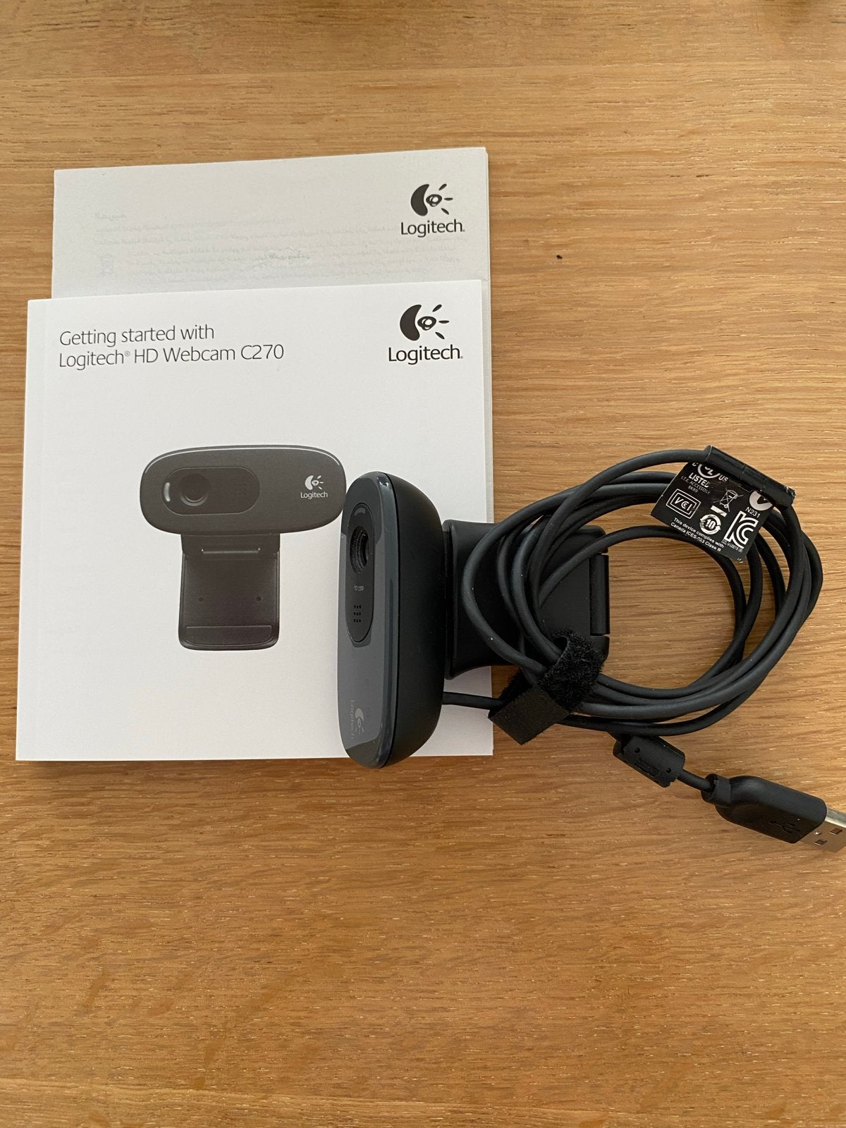 Logitech HD Webcam C270, Computers en Software, Webcams, Gebruikt, Bedraad, Windows, Monitorclip, Ophalen of Verzenden