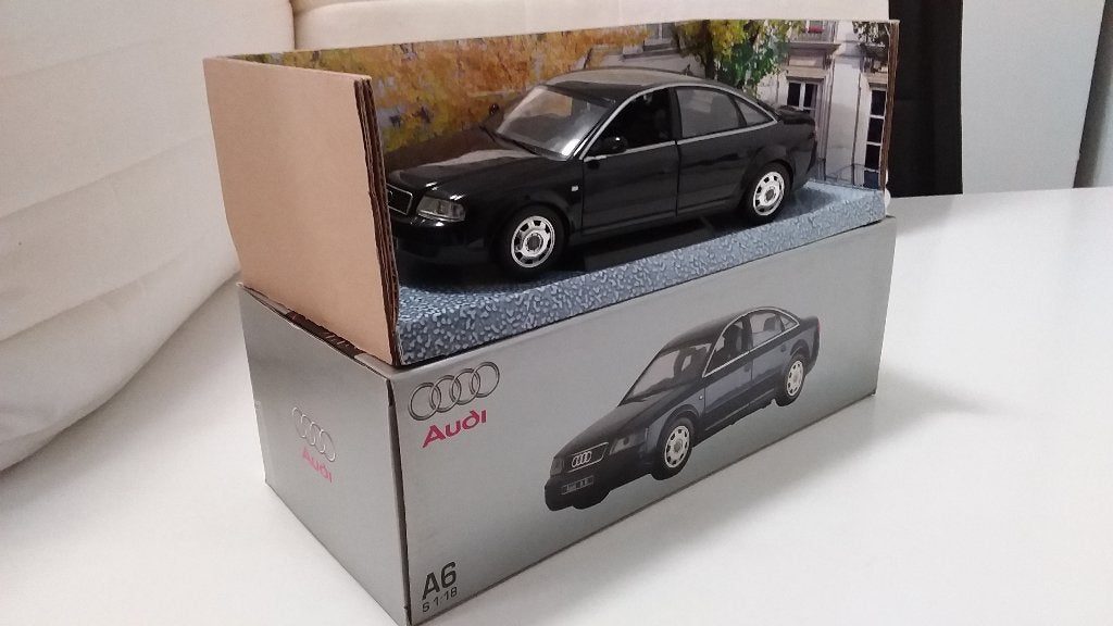 1/18 Audi A6 sedan Checkmate, Hobby en Vrije tijd, Modelauto's | 1:18, Ophalen of Verzenden, Gebruikt, Auto, Overige merken