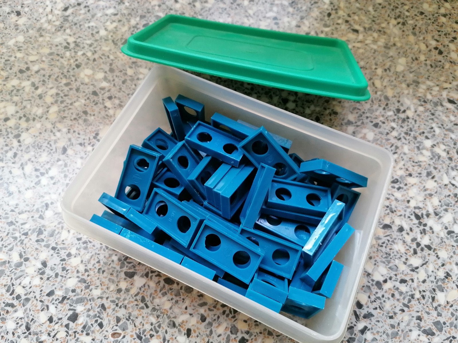 Vintage blauwe dominostenen in opbergdoos met groene deksel, Ophalen of Verzenden, Gebruikt