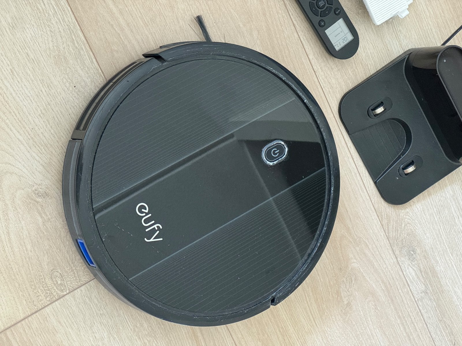 Eufy Robotstofzuiger met accessoires, Gebruikt, Ophalen of Verzenden, Robotstofzuiger, Reservoir