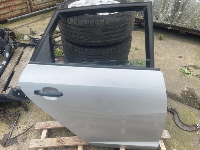 Portier 4Deurs rechts-achter van een Seat Ibiza (LX7W), Auto-onderdelen, Gebruikt, -, -, -