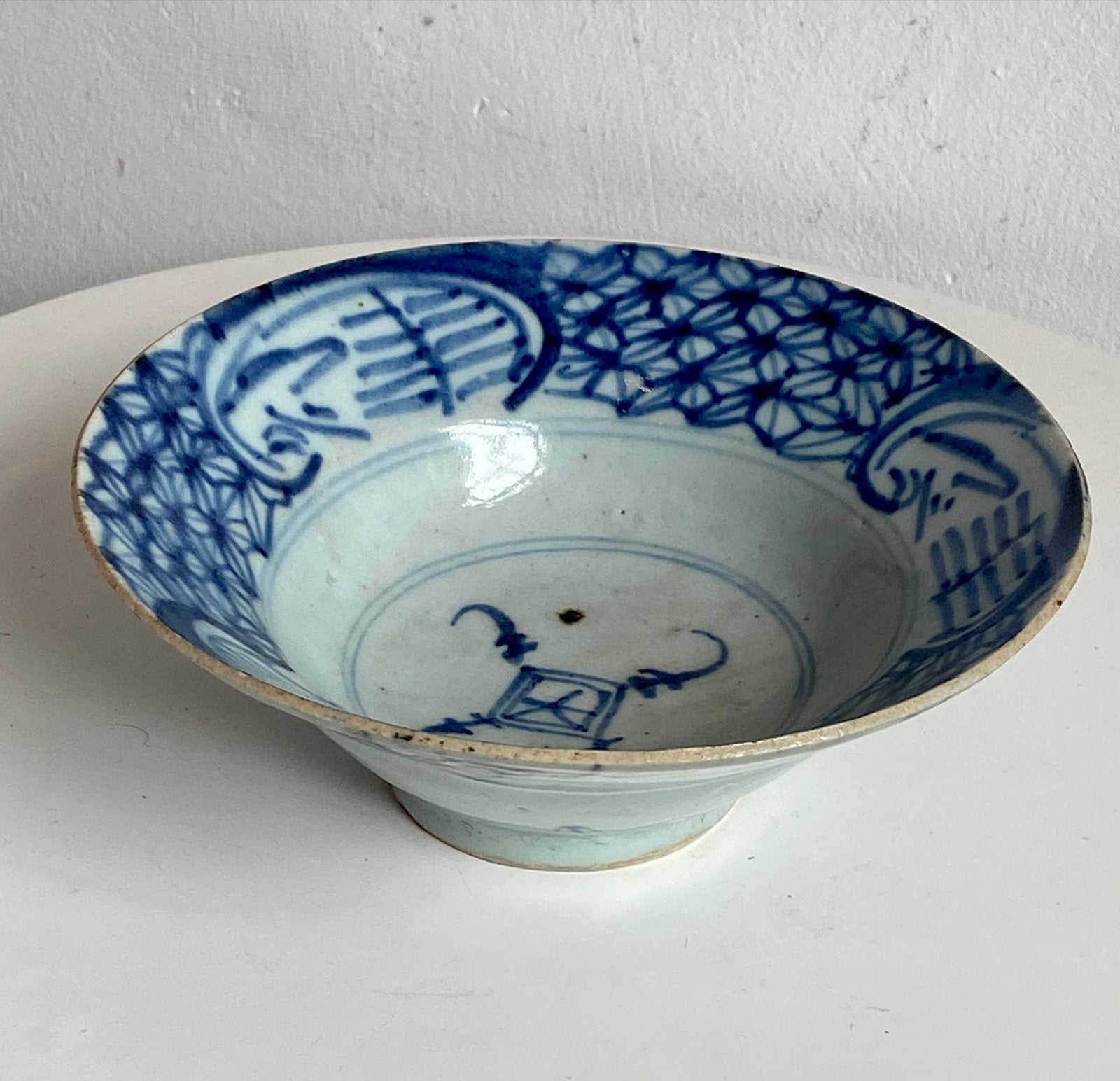 Chinese Porseleinen kom (Minyao) Qing-dynastie, Verzenden