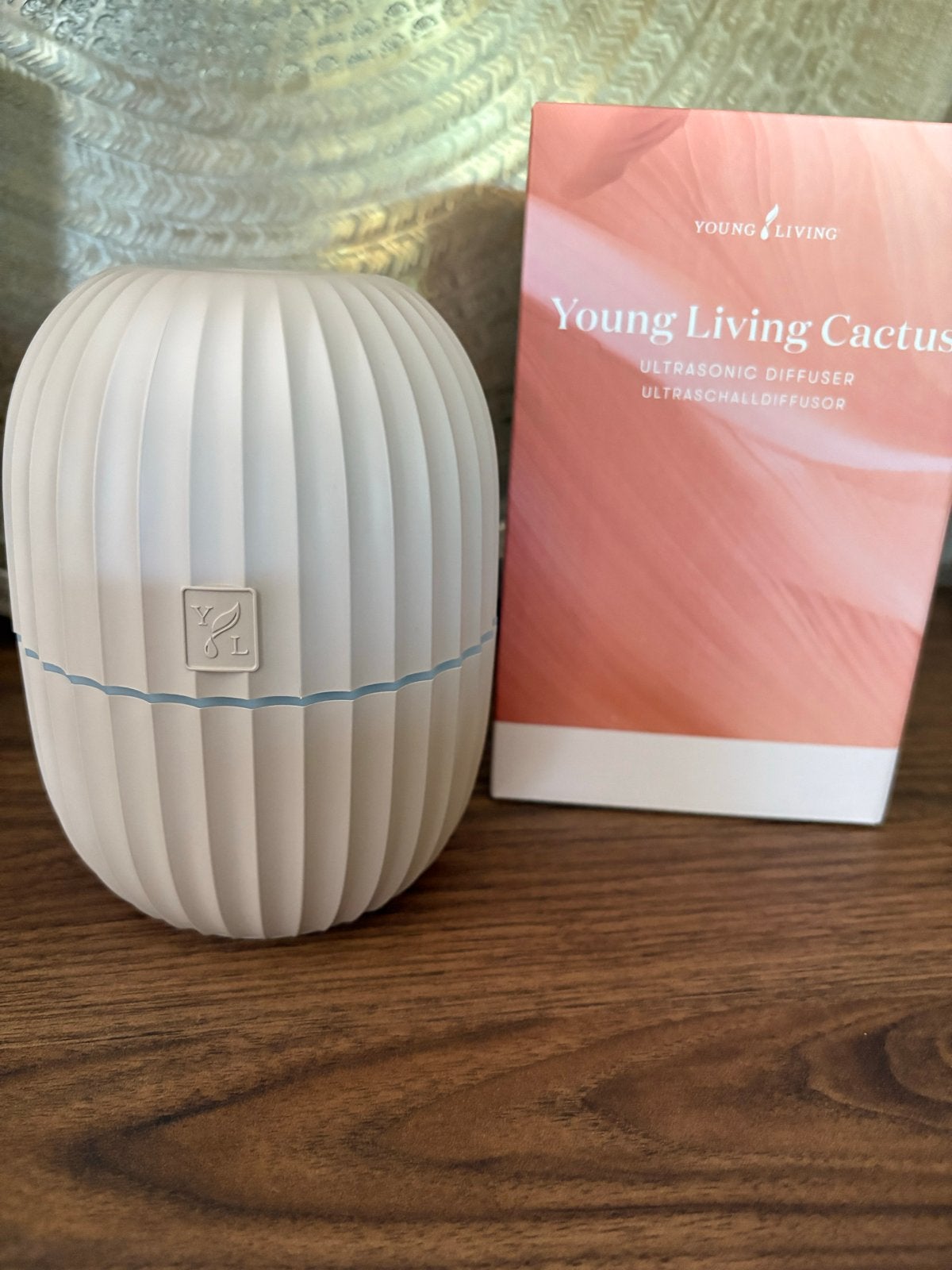 Young Living Cactus Diffuser - Beige, zo goed als nieuw, Ophalen of Verzenden, Zo goed als nieuw