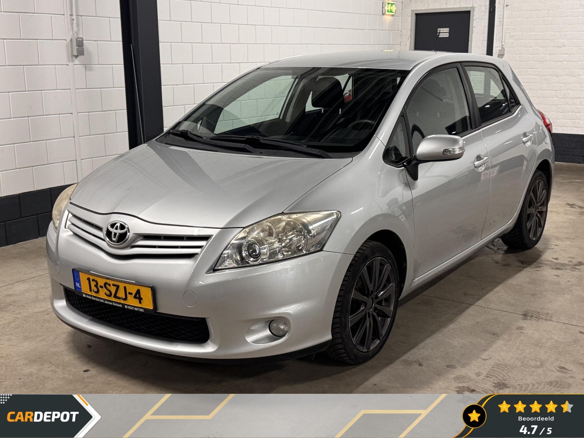 Toyota Auris 1.6 Aspiration 4 Deurs Airco Trekhaak, Auto's, Voorwielaandrijving, Gebruikt, 4 cilinders, 132 pk