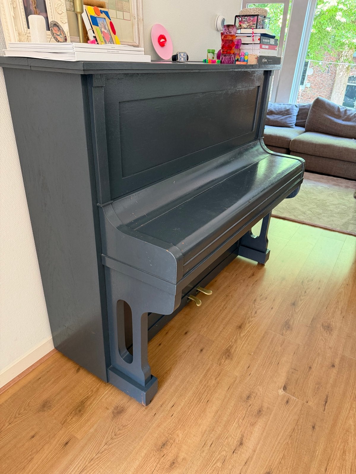 Gratis af te halen donkergrijze piano, moet gestemd worden, Muziek en Instrumenten, Piano's, Ophalen, Gebruikt, Overige kleuren