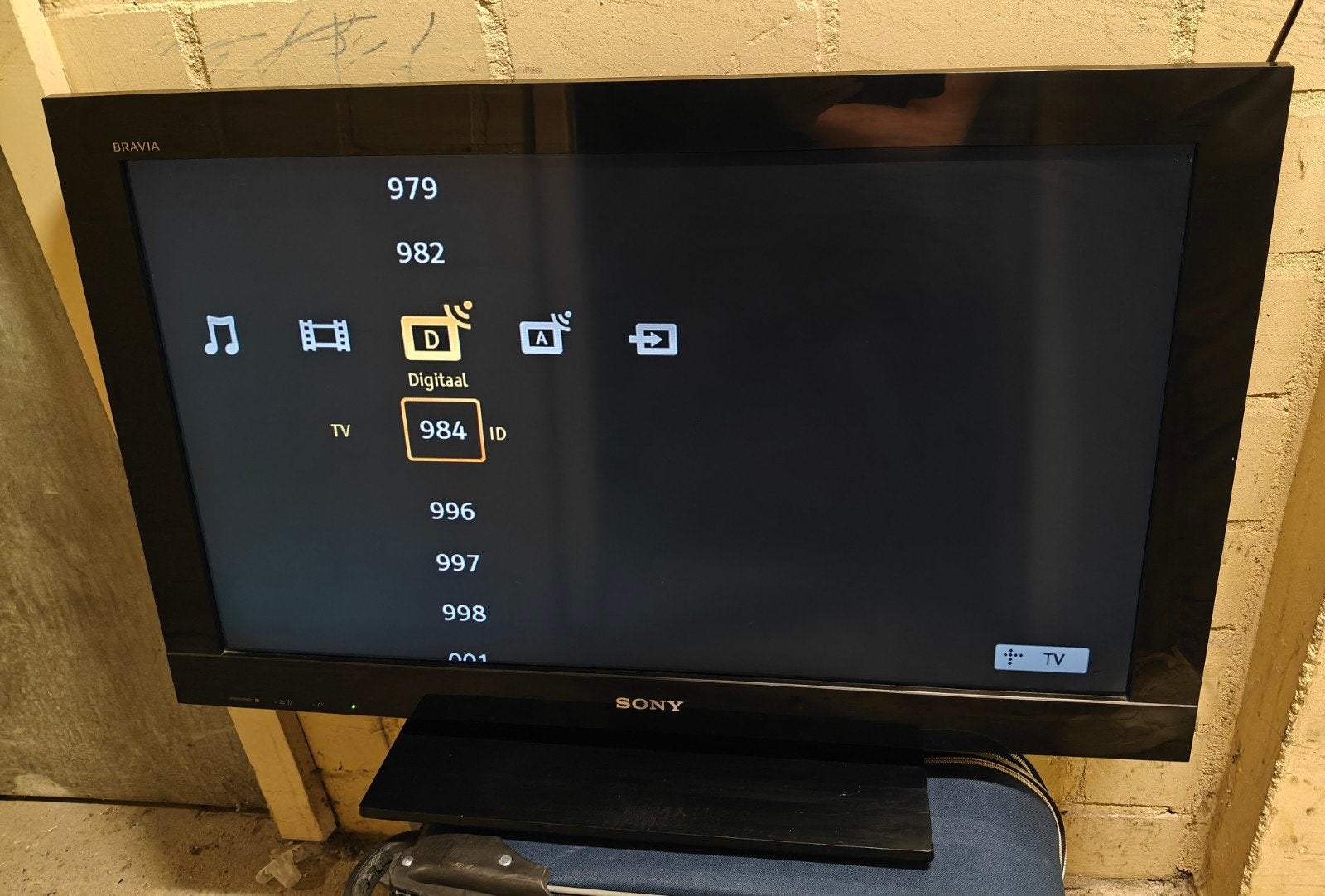 Sony KDL-32BX400 LCD TV - 32 inch, Ophalen, Gebruikt, 50 Hz, LCD