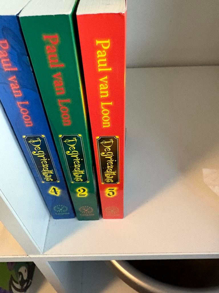 Griezelbus, Boeken, Ophalen of Verzenden, Zo goed als nieuw