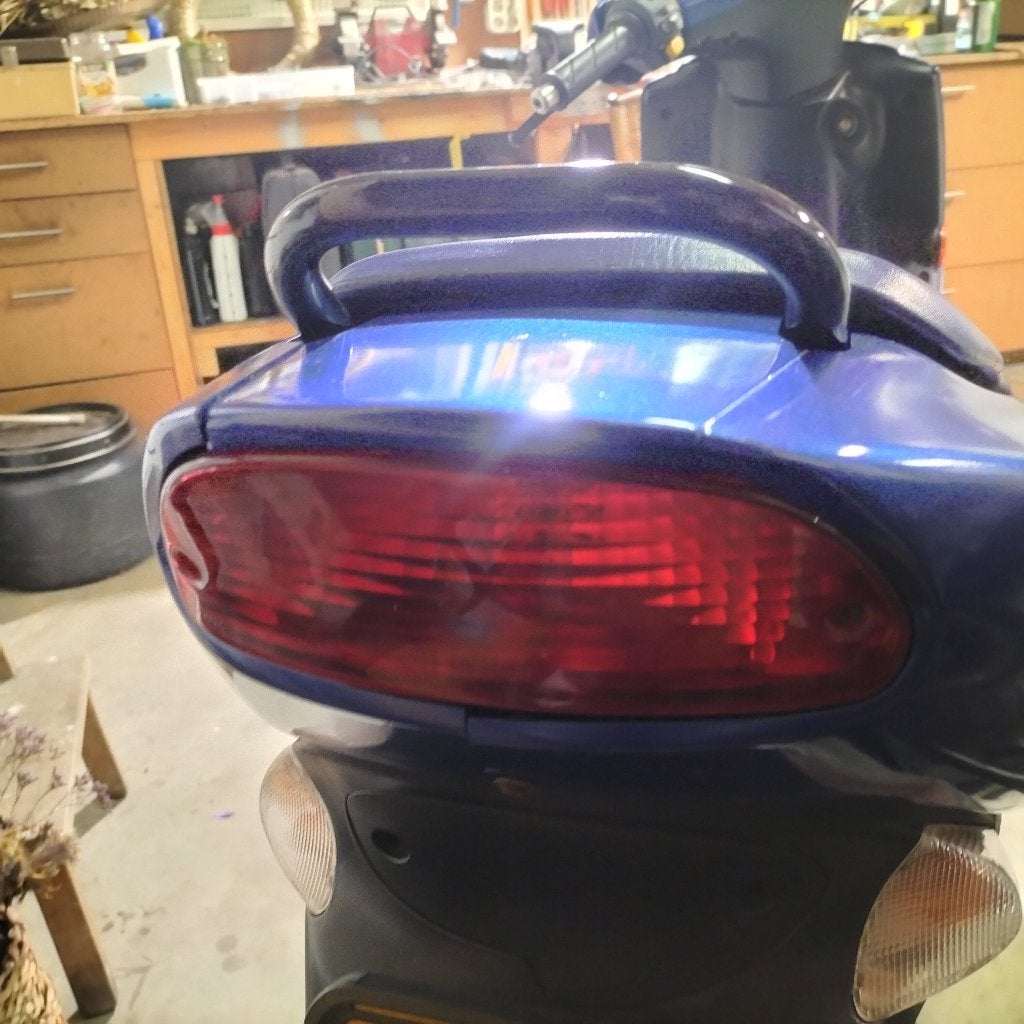 Speedfight 1. Achterlicht als nieuw!, Ophalen of Verzenden, Zo goed als nieuw, Overige typen, Peugeot
