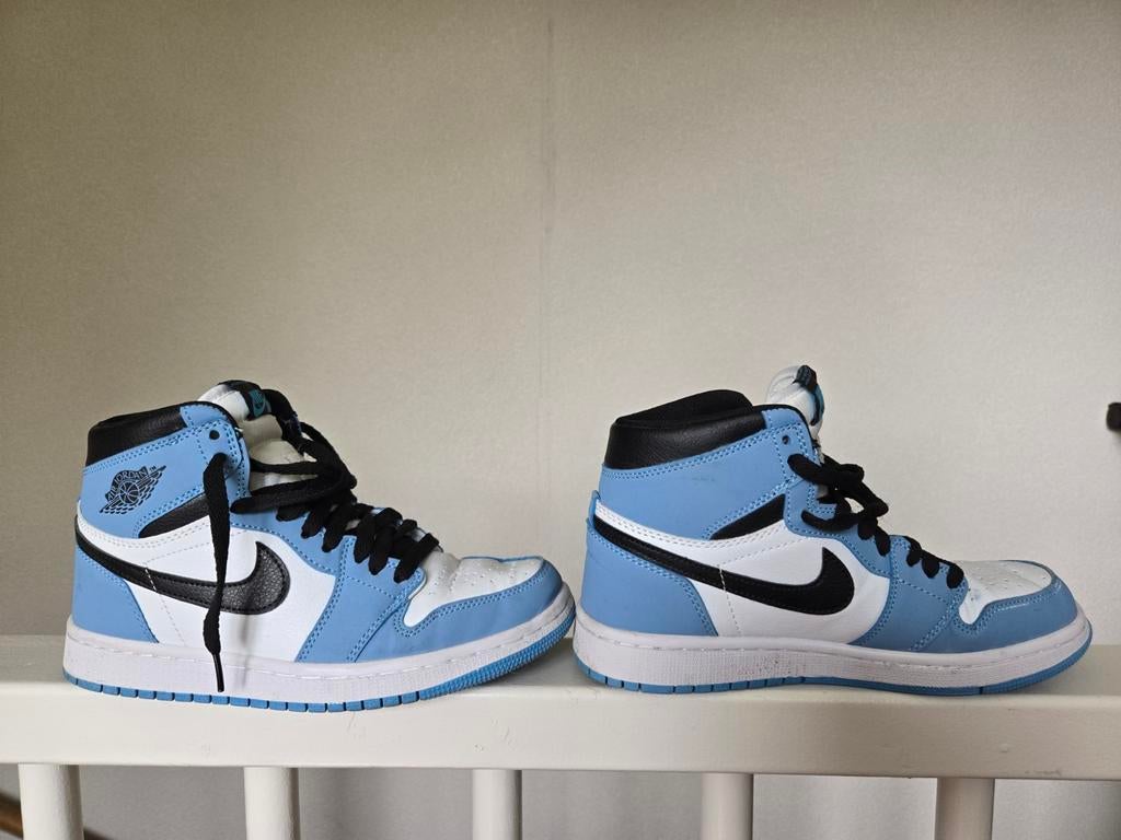 Nike Air Jordan 1 Retro High OG University Blue - Maat 38, Ophalen of Verzenden
